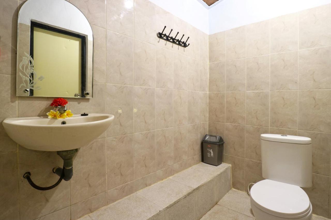 Sunjaya Kubu Guesthouse Nusa Lembongan  Ngoại thất bức ảnh