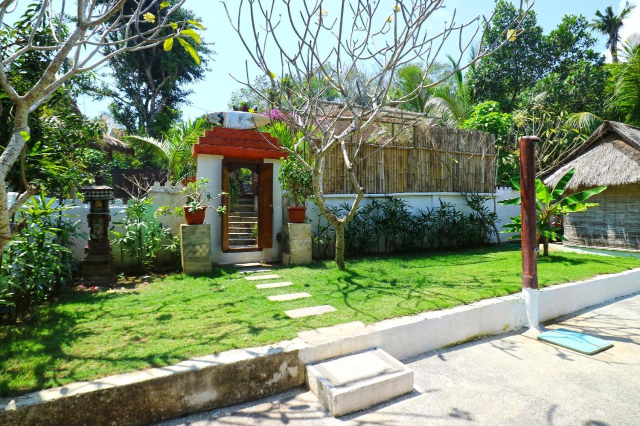 Sunjaya Kubu Guesthouse Nusa Lembongan  Ngoại thất bức ảnh
