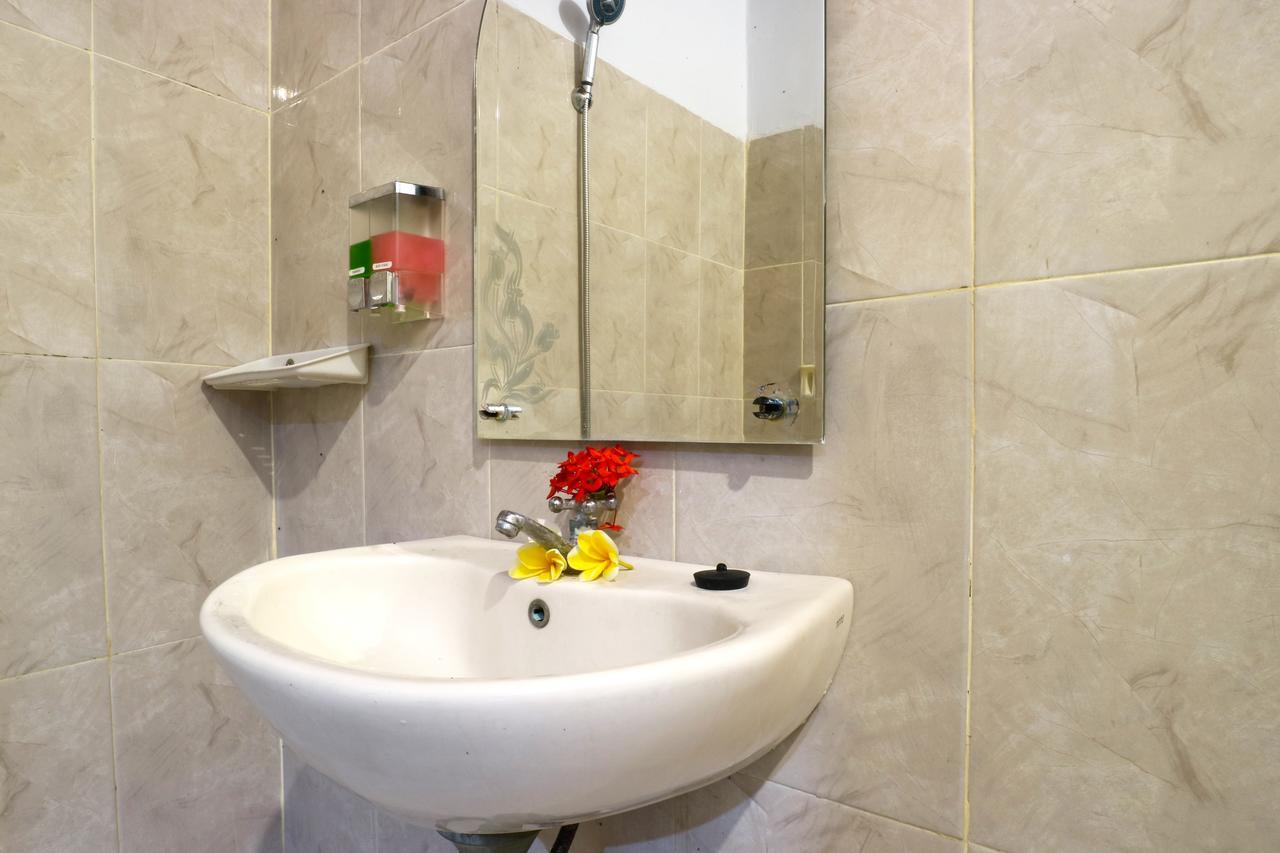 Sunjaya Kubu Guesthouse Nusa Lembongan  Ngoại thất bức ảnh